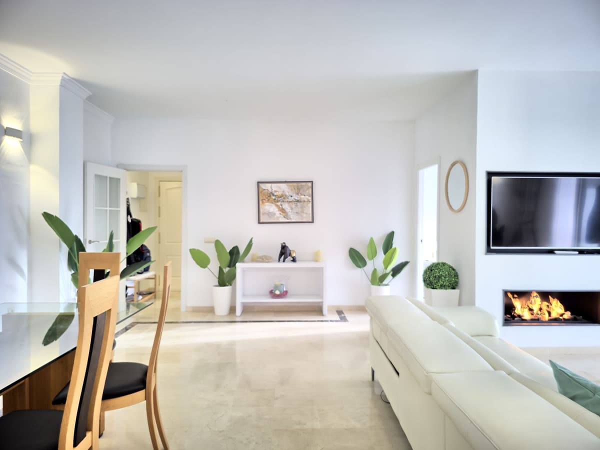 Ground Floor Apartment in Cabopino — photo 4 of 10