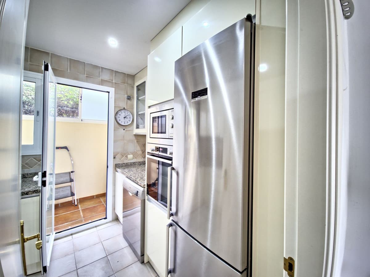 Ground Floor Apartment in Cabopino — photo 9 of 10