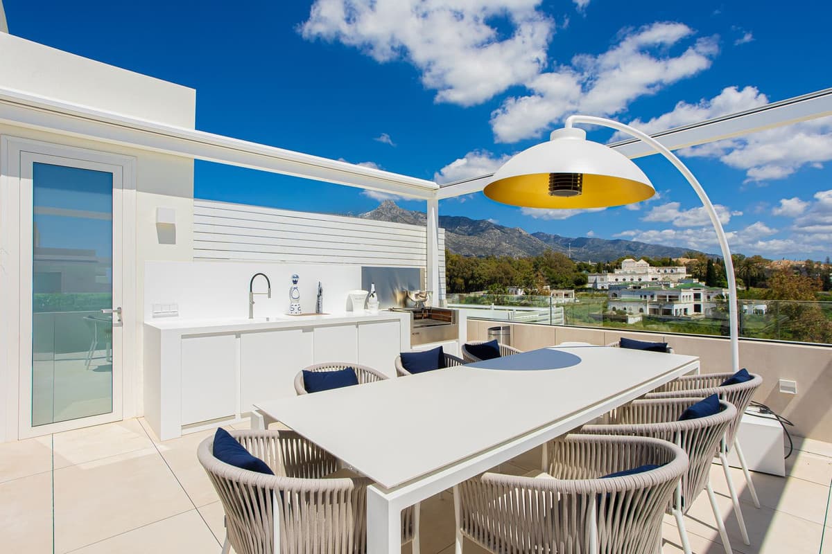 Penthouse Duplex in Puerto Banús — photo 3 of 10