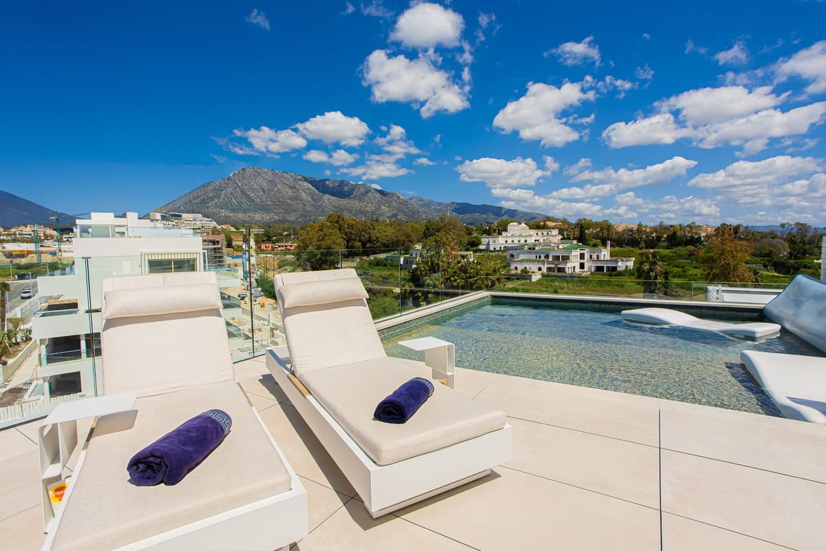 Penthouse Duplex in Puerto Banús — photo 9 of 10