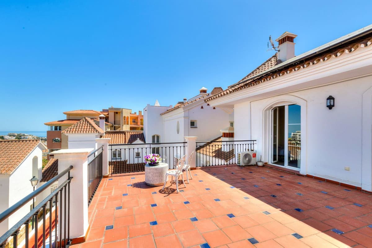 Townhouse in Mijas Costa — photo 6 of 10