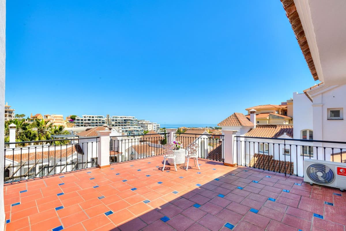 Townhouse in Mijas Costa — photo 7 of 10