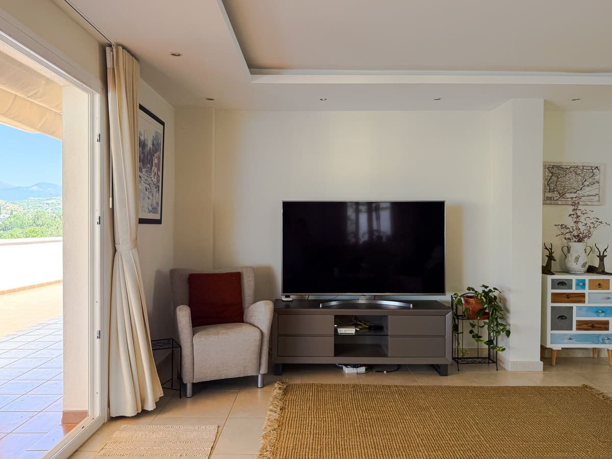 Penthouse in La Campana — photo 9 of 10