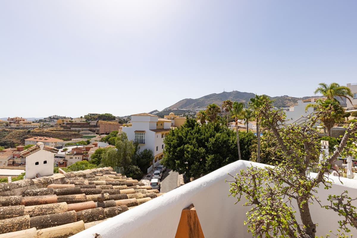 Penthouse in Torrequebrada — photo 4 of 10