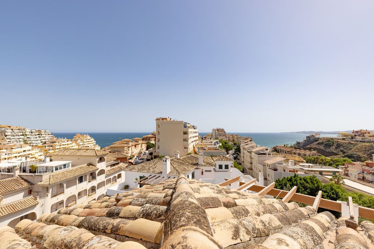 Penthouse in Torrequebrada — photo 5 of 10