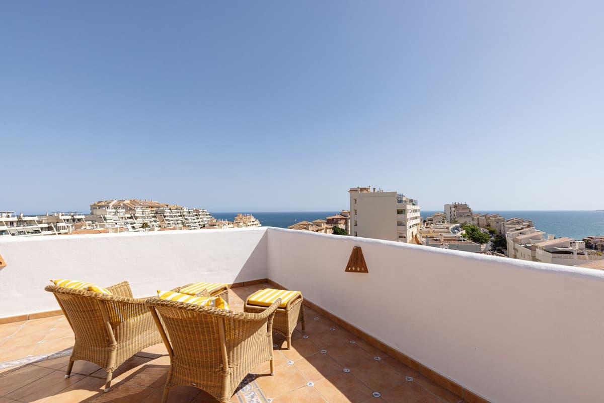 Penthouse in Torrequebrada — photo 7 of 10