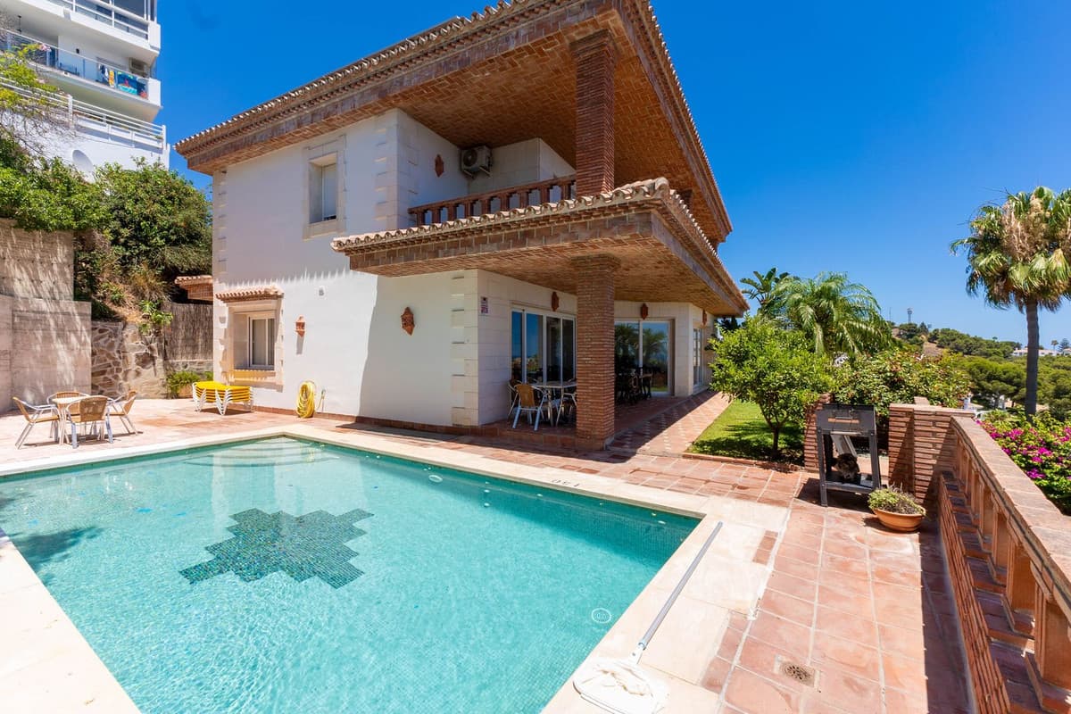 Detached Villa in Riviera del Sol — photo 6 of 10