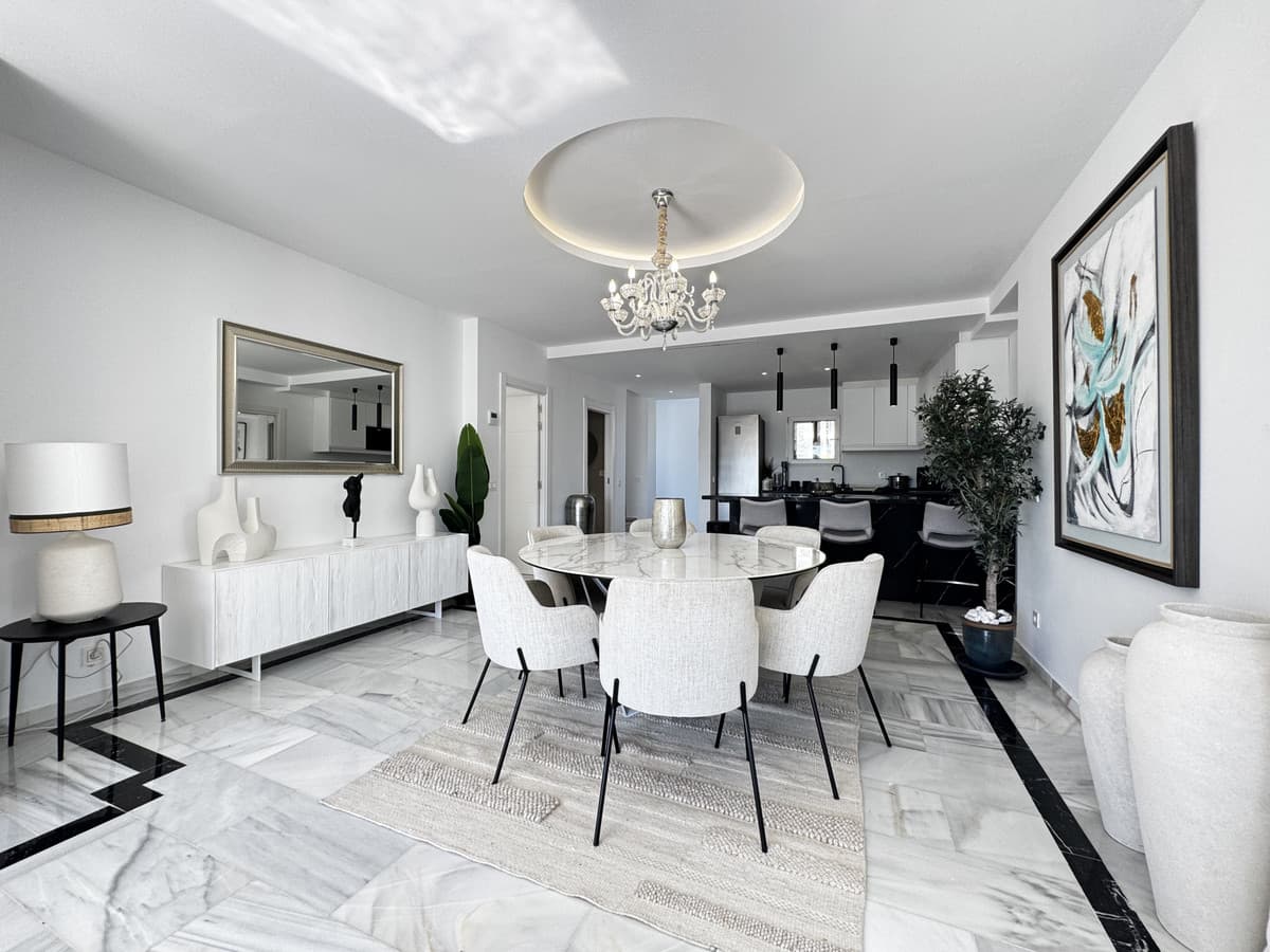 Penthouse Duplex in Puerto Banús — photo 3 of 10