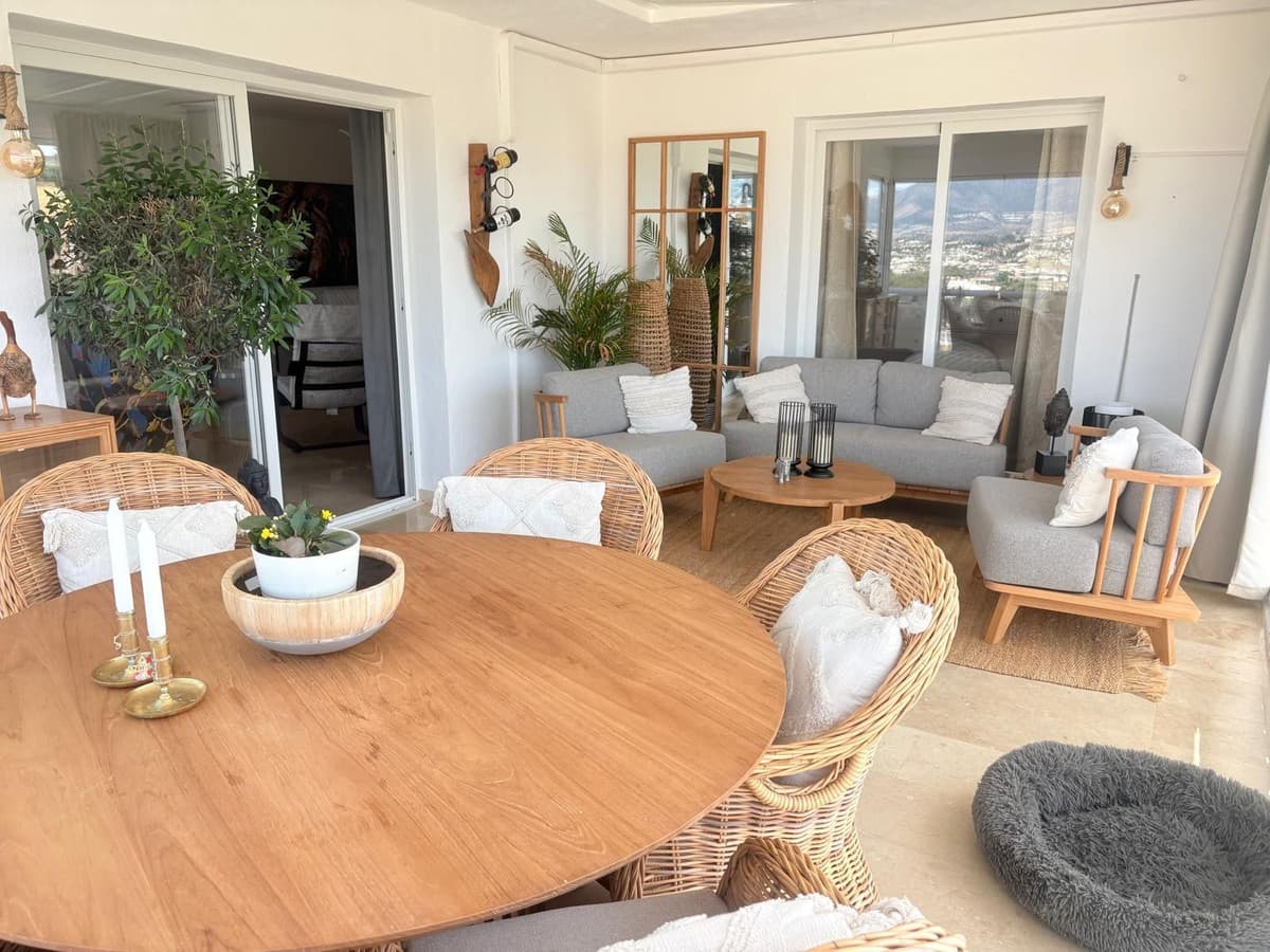 Detached Villa in Cerros del Aguila — photo 6 of 10
