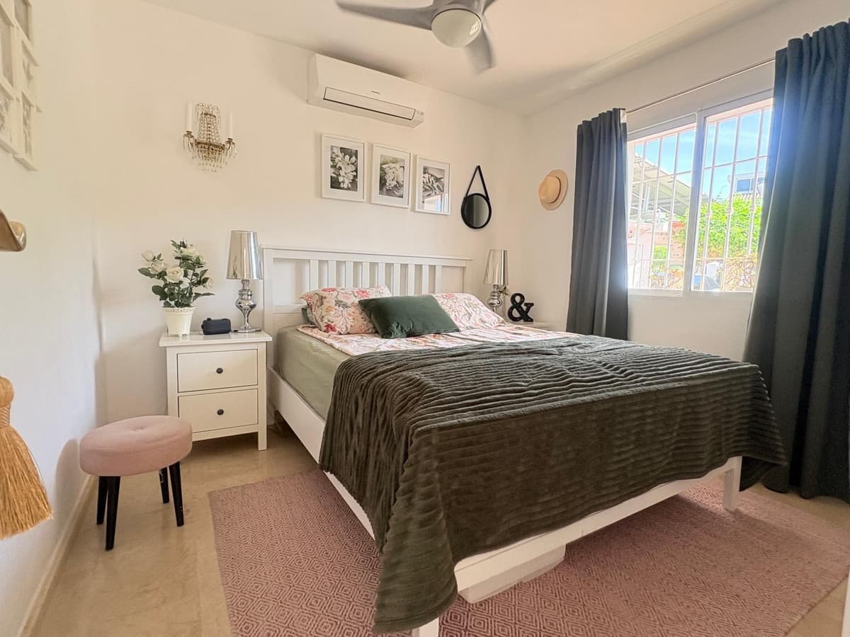 Detached Villa in Cerros del Aguila — photo 9 of 10