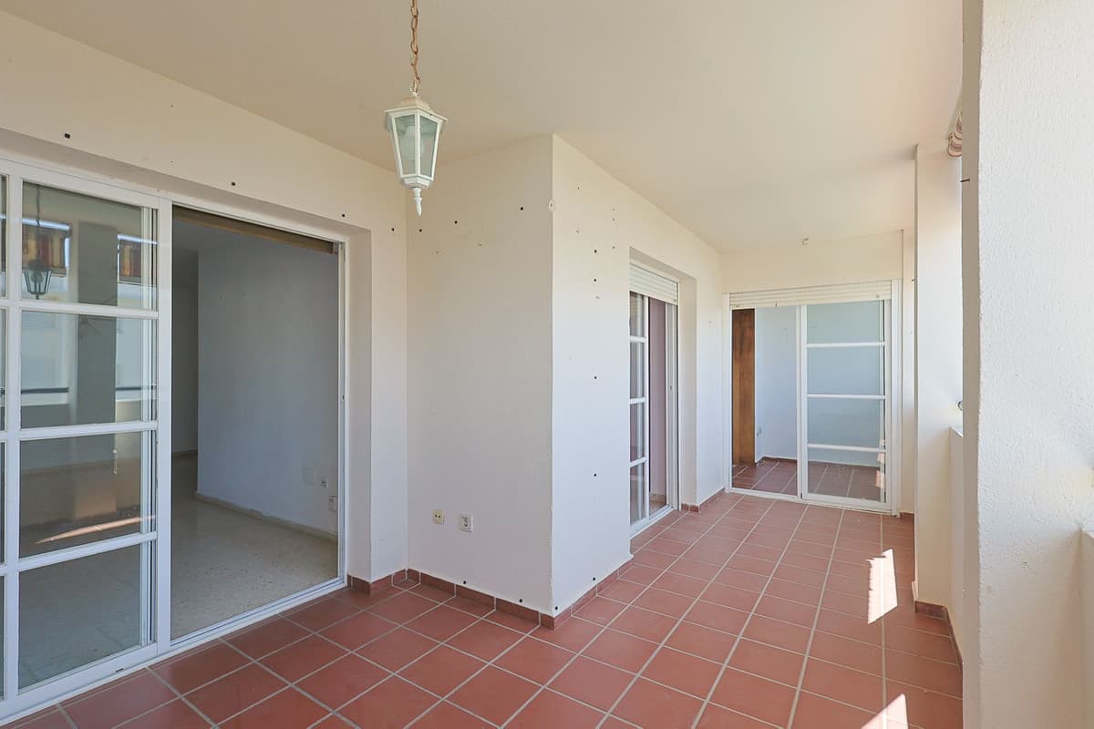 Middle Floor Apartment in Arroyo de la Miel — photo 2 of 10