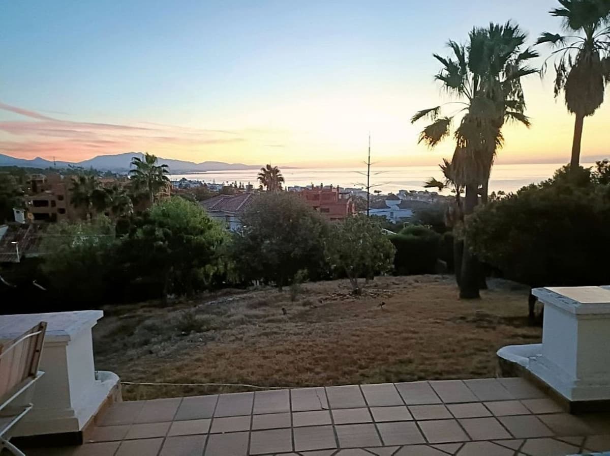 Detached Villa in Estepona — photo 6 of 10