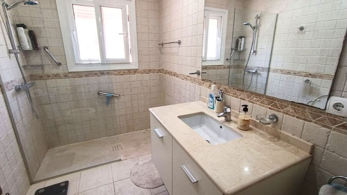 Detached Villa in Estepona — photo 9 of 10
