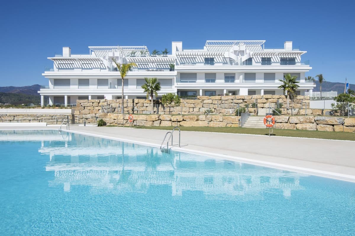 Townhouse in Estepona — photo 3 of 10