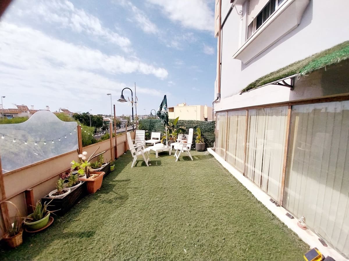 Duplex in Las Lagunas — photo 1 of 10