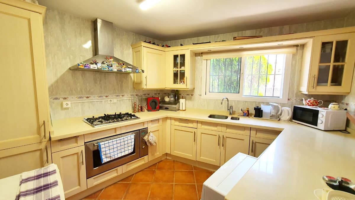 Detached Villa in Torreblanca — photo 3 of 10