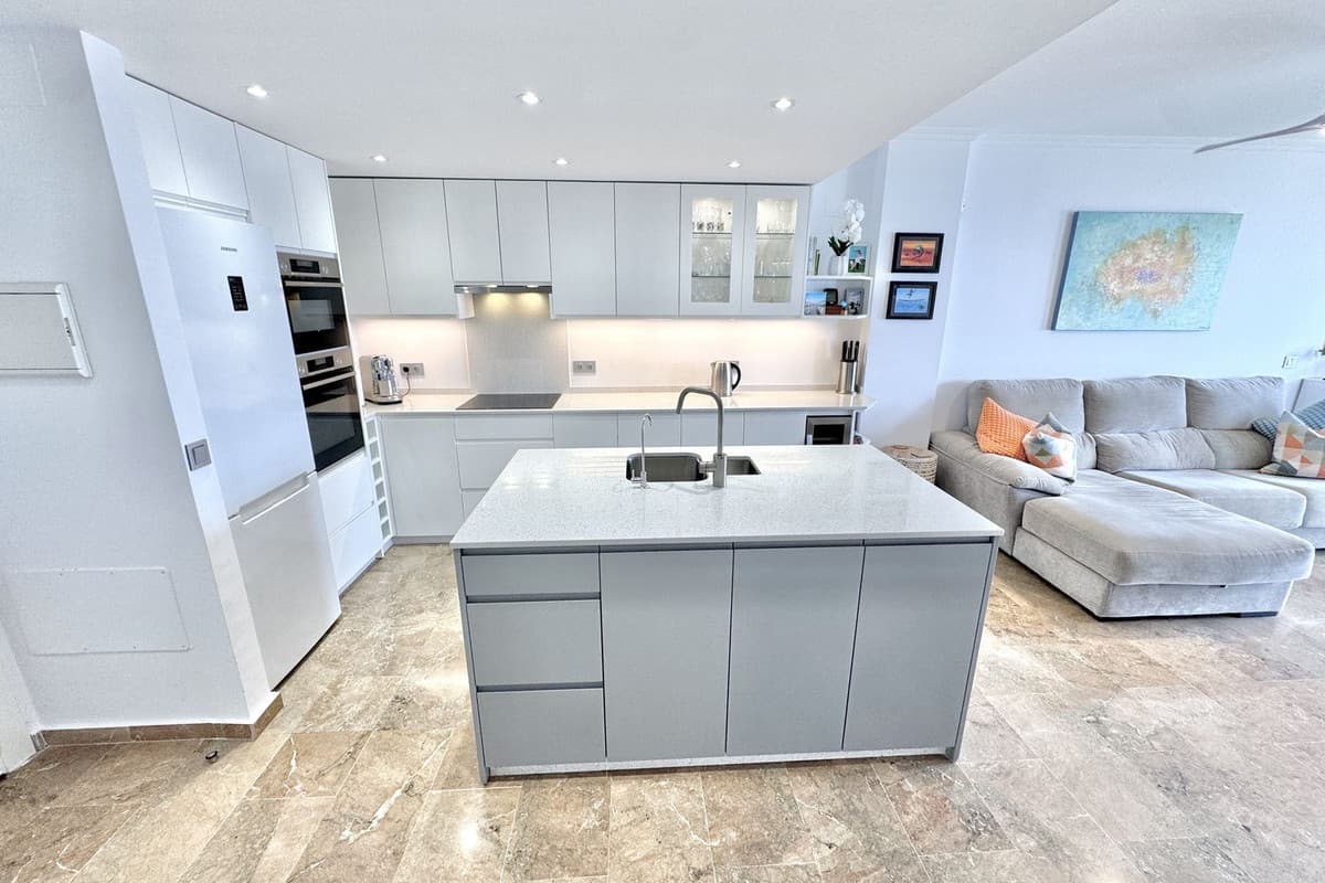 Ground Floor Apartment in Calahonda — photo 10 of 10