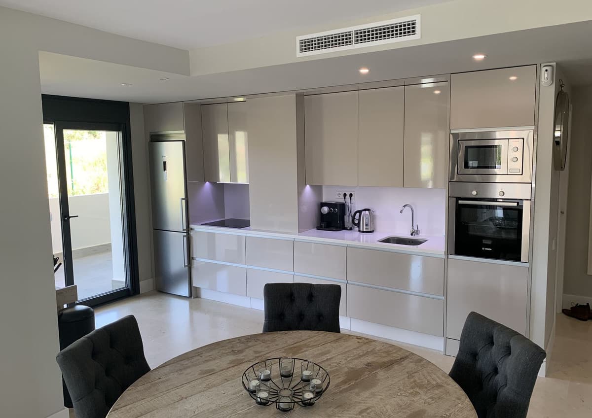 Ground Floor Apartment in Estepona — photo 9 of 10