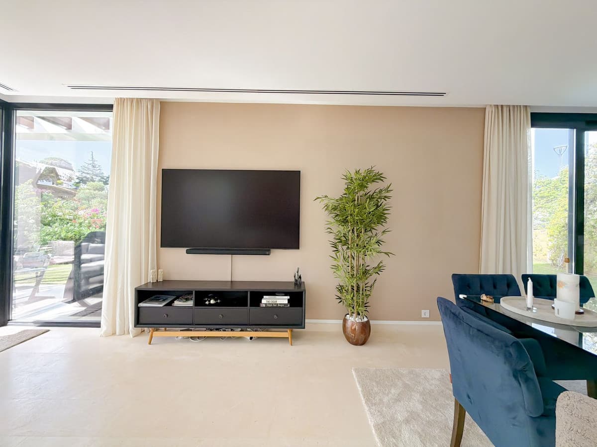 Semi-Detached House in Calahonda — photo 7 of 10