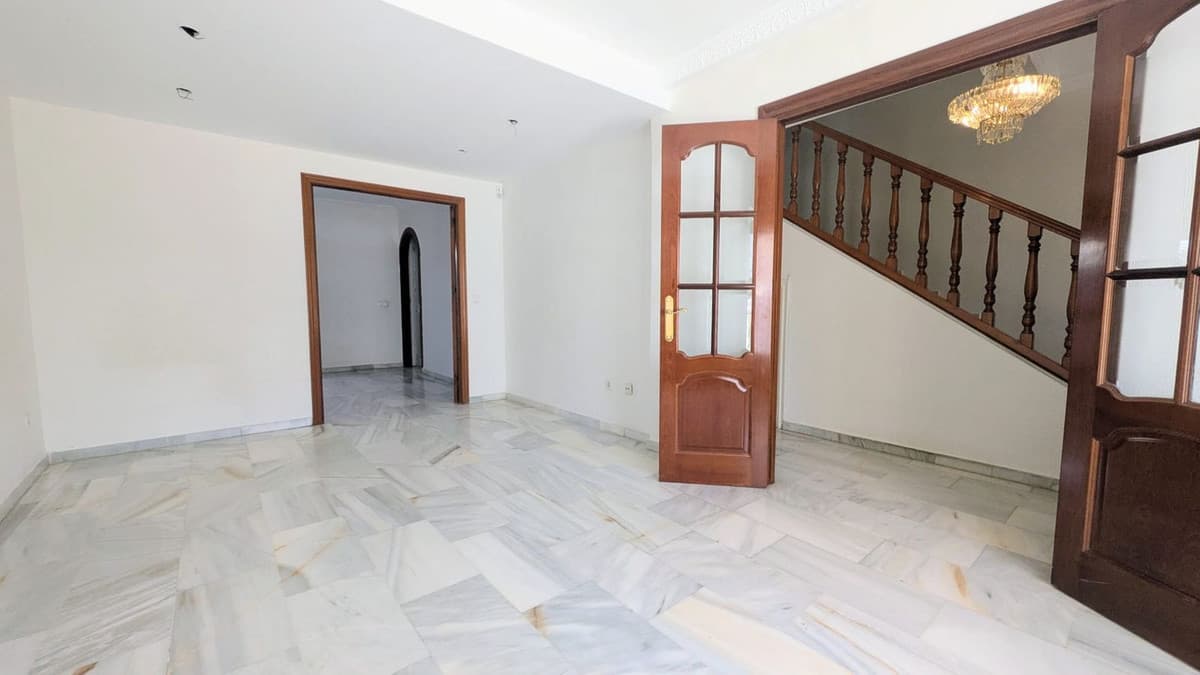 Townhouse in Mijas Costa — photo 2 of 10