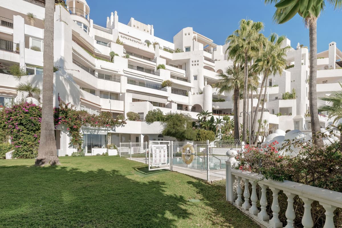 Middle Floor Apartment in Torremolinos — photo 6 of 10