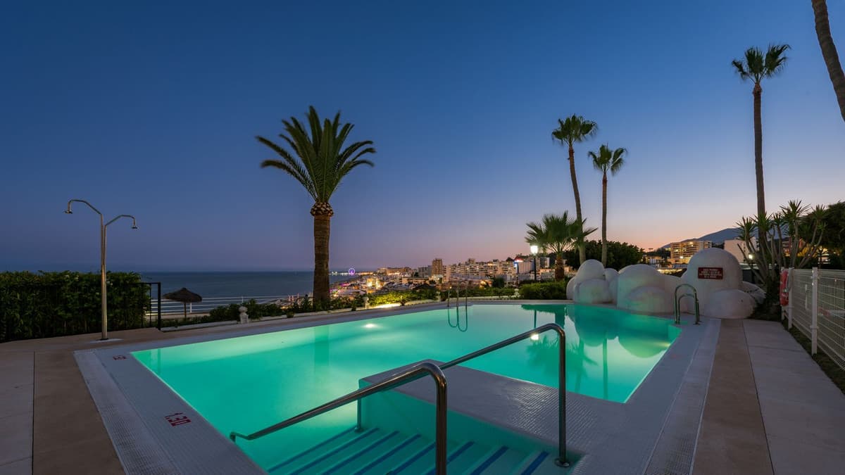 Middle Floor Apartment in Torremolinos — photo 9 of 10