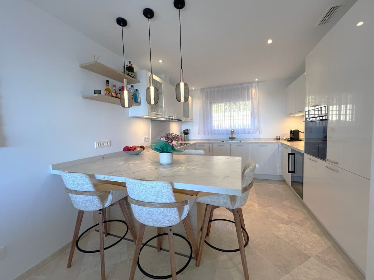 Townhouse in La Mairena — photo 7 of 10