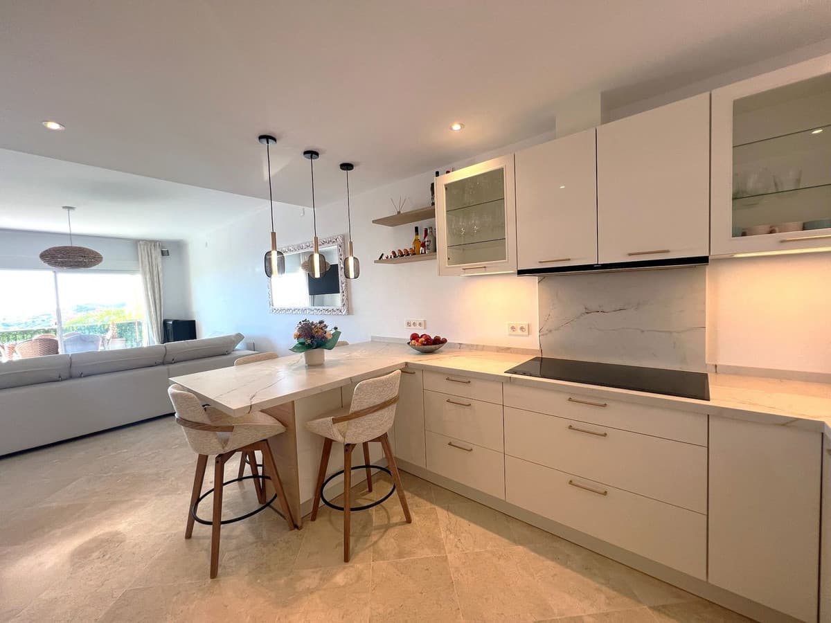 Townhouse in La Mairena — photo 8 of 10
