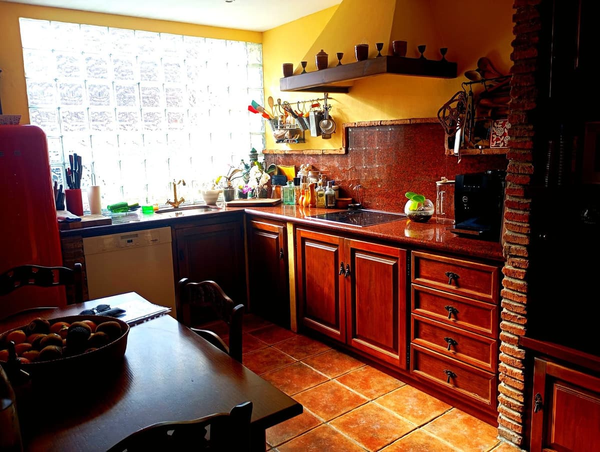Semi-Detached House in Casares Playa — photo 6 of 10