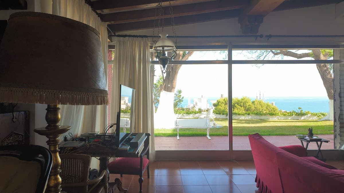 Detached Villa in Málaga — photo 5 of 10