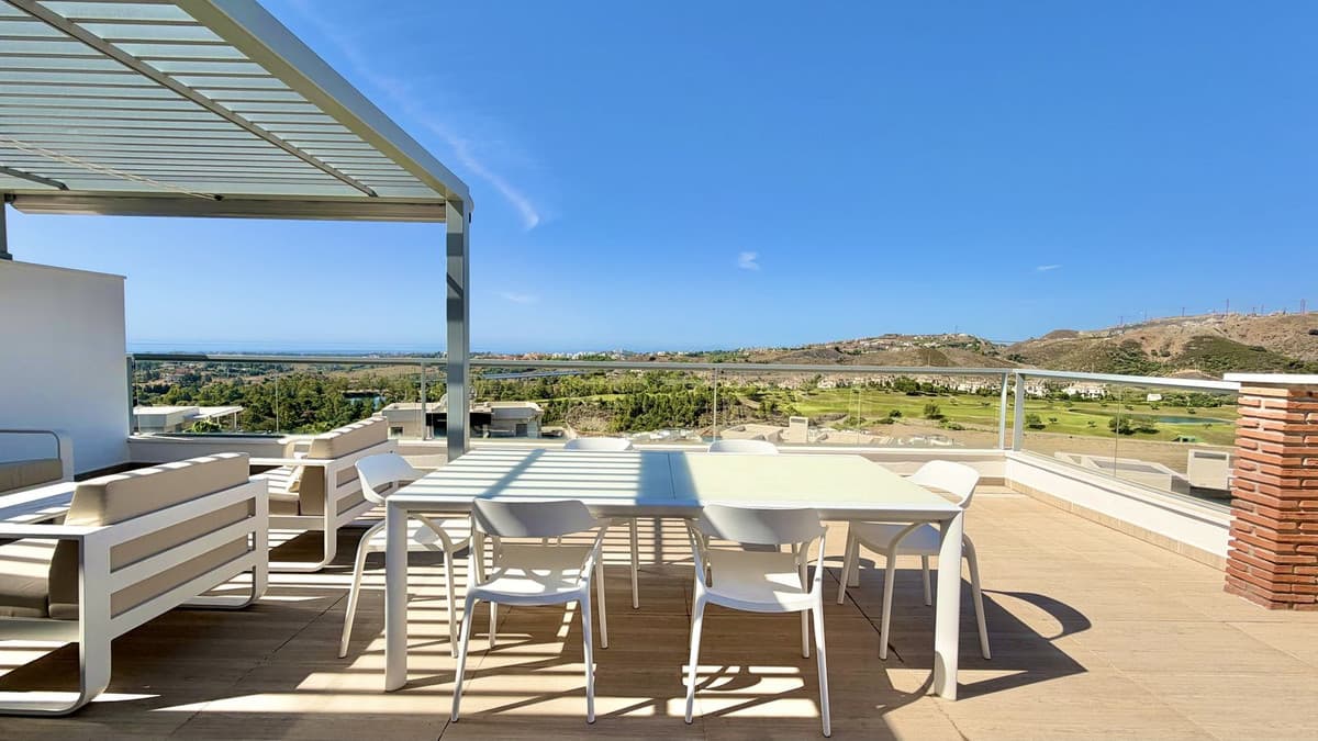 Penthouse in Los Arqueros — photo 1 of 10
