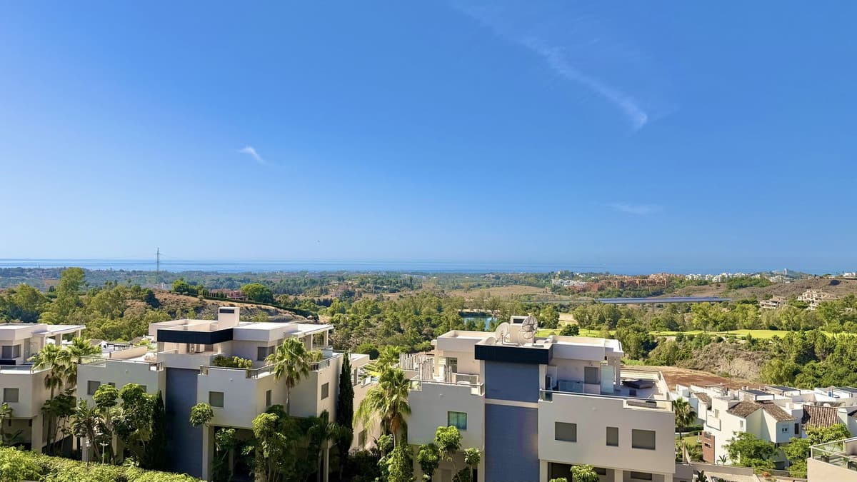 Penthouse in Los Arqueros — photo 5 of 10