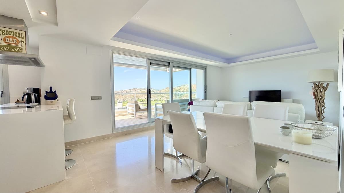 Penthouse in Los Arqueros — photo 7 of 10