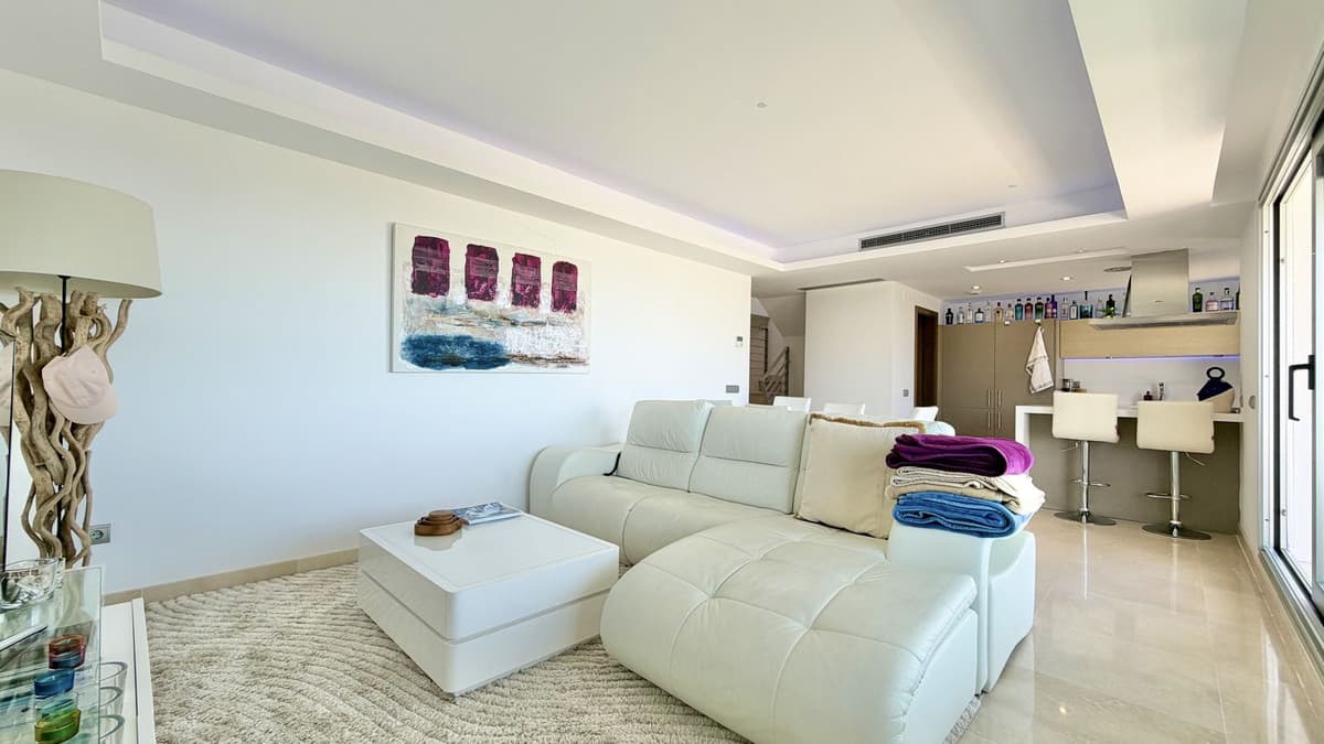 Penthouse in Los Arqueros — photo 9 of 10