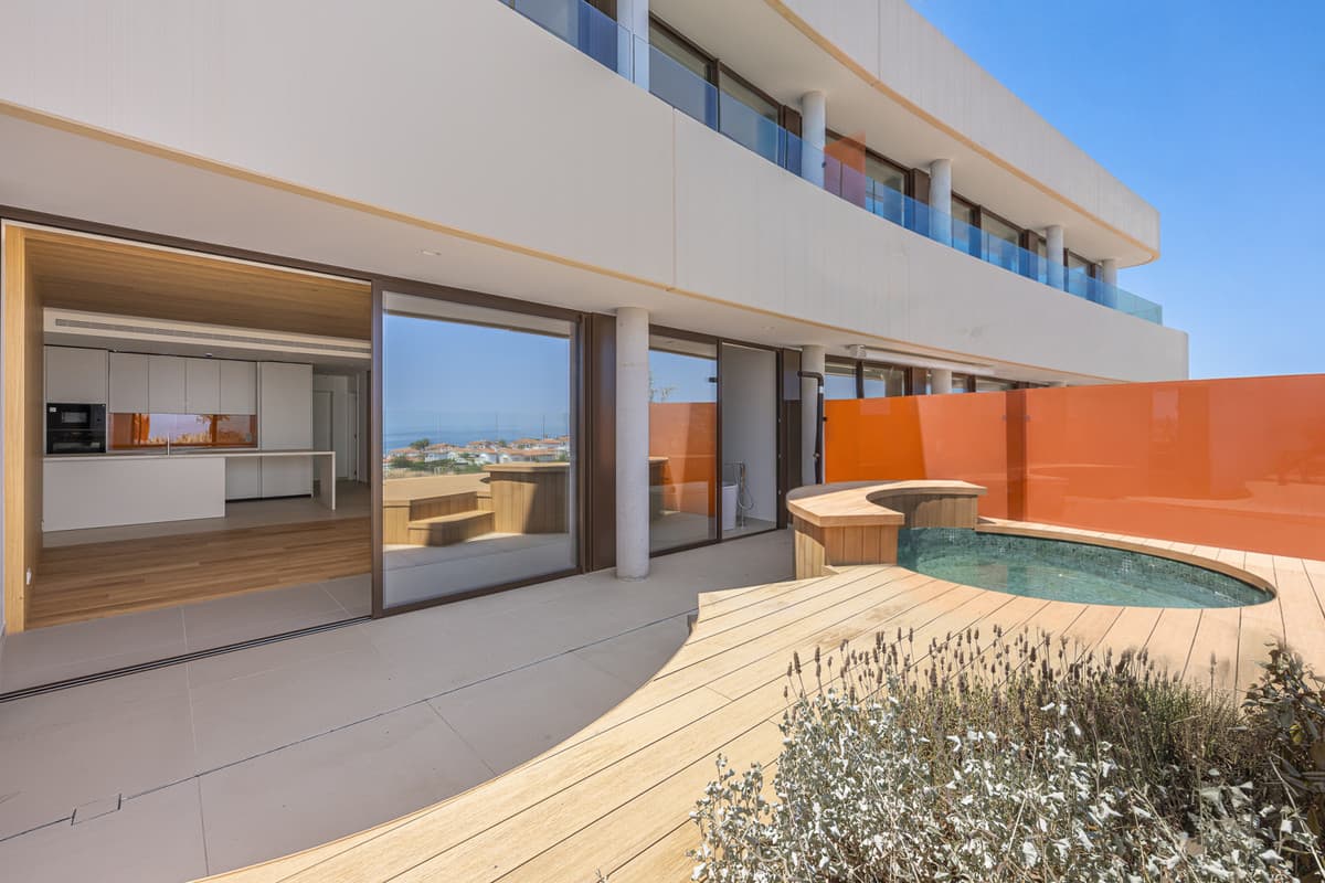 Middle Floor Apartment in Fuengirola — photo 4 of 10