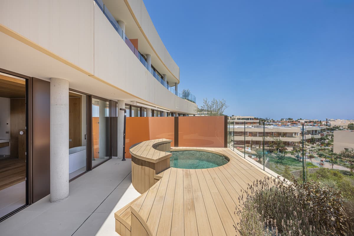 Middle Floor Apartment in Fuengirola — photo 9 of 10