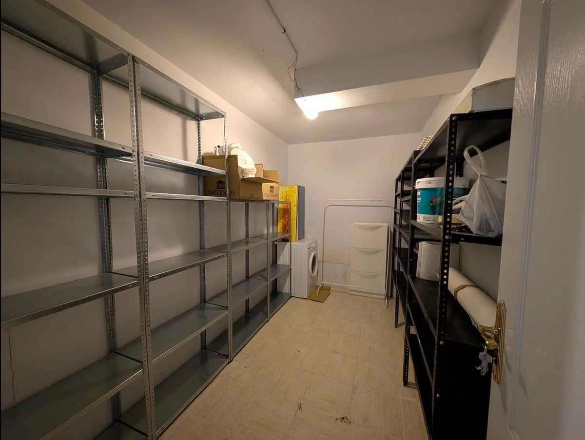 Middle Floor Apartment in Torrequebrada — photo 4 of 10