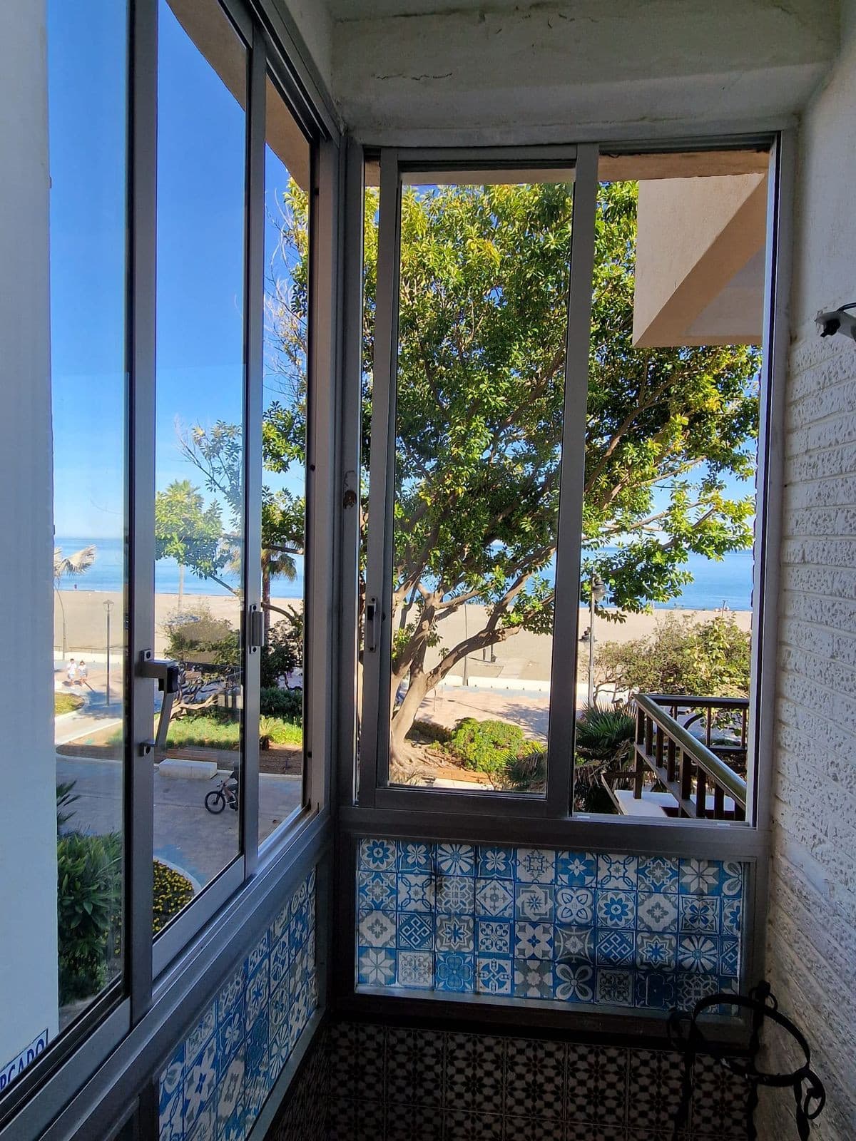 Middle Floor Apartment in Estepona — photo 2 of 10