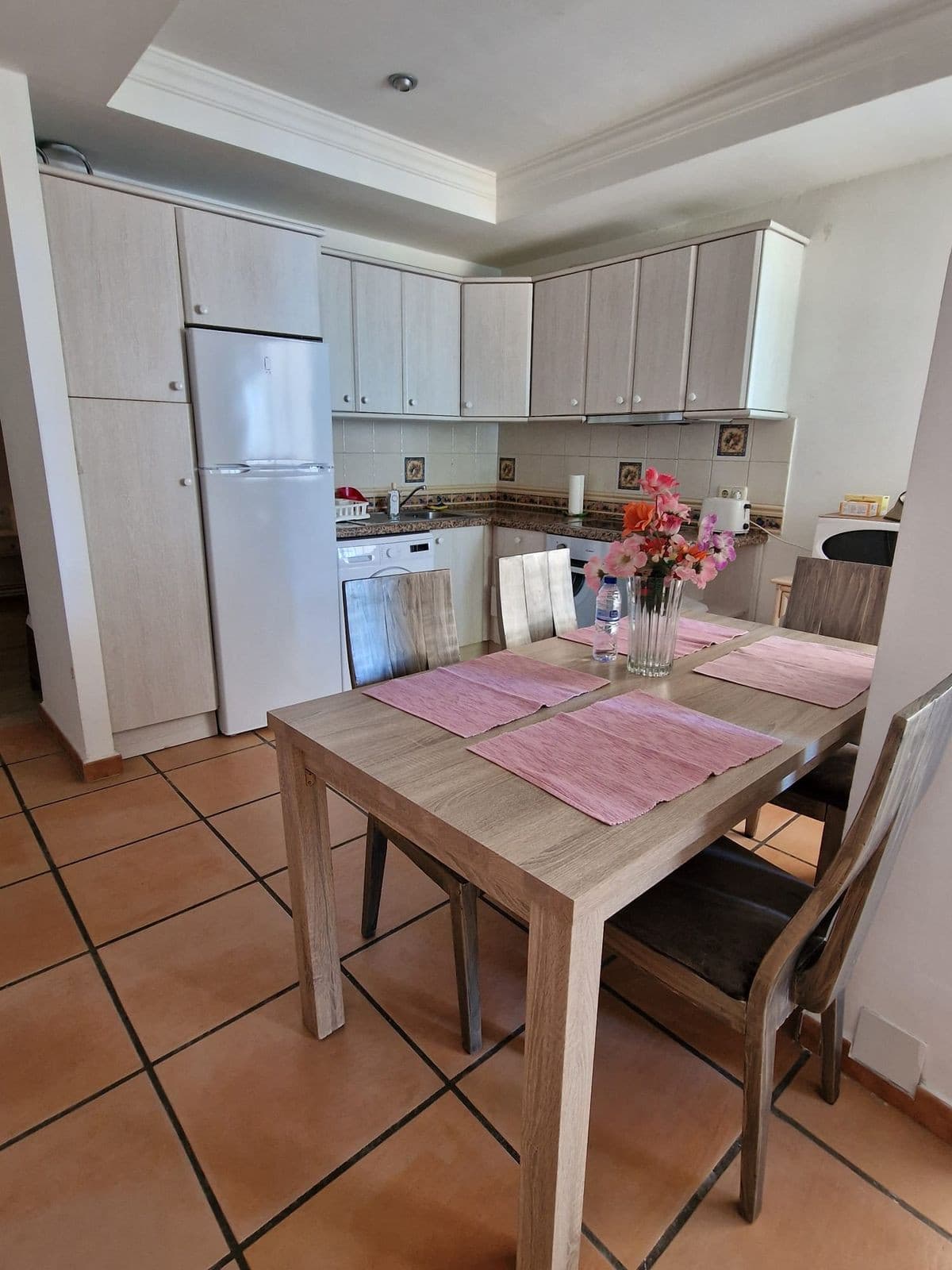 Middle Floor Apartment in Estepona — photo 10 of 10