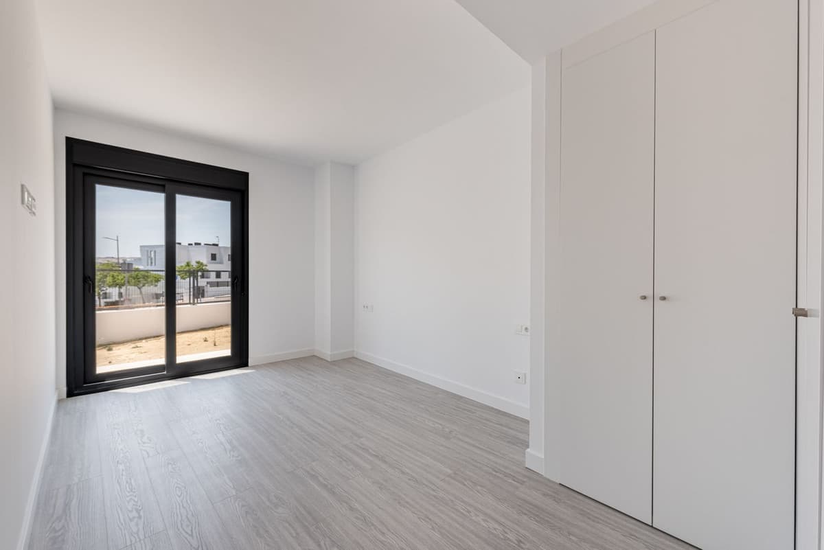 Ground Floor Apartment in Estepona — photo 10 of 10