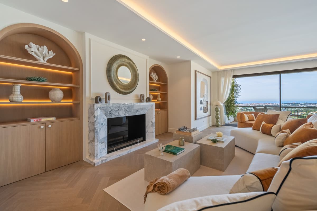Penthouse in Nueva Andalucía — photo 3 of 10