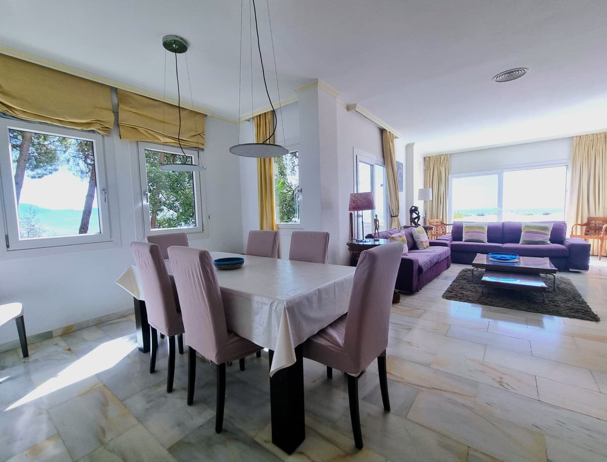 Middle Floor Apartment in La Mairena — photo 6 of 10
