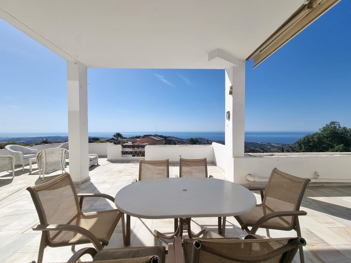 Middle Floor Apartment in La Mairena — photo 8 of 10