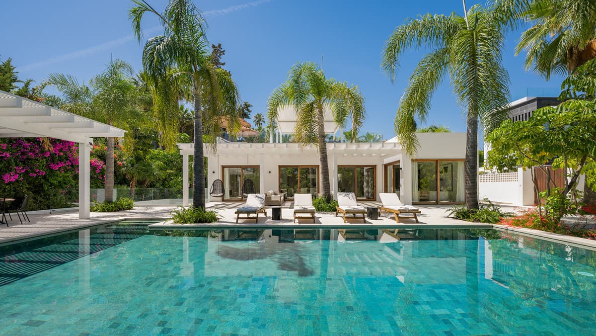 Detached Villa in Las Brisas — photo 4 of 10