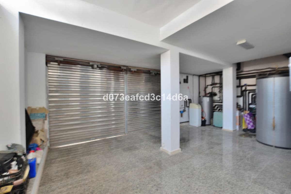 Detached Villa in Ronda — photo 8 of 10