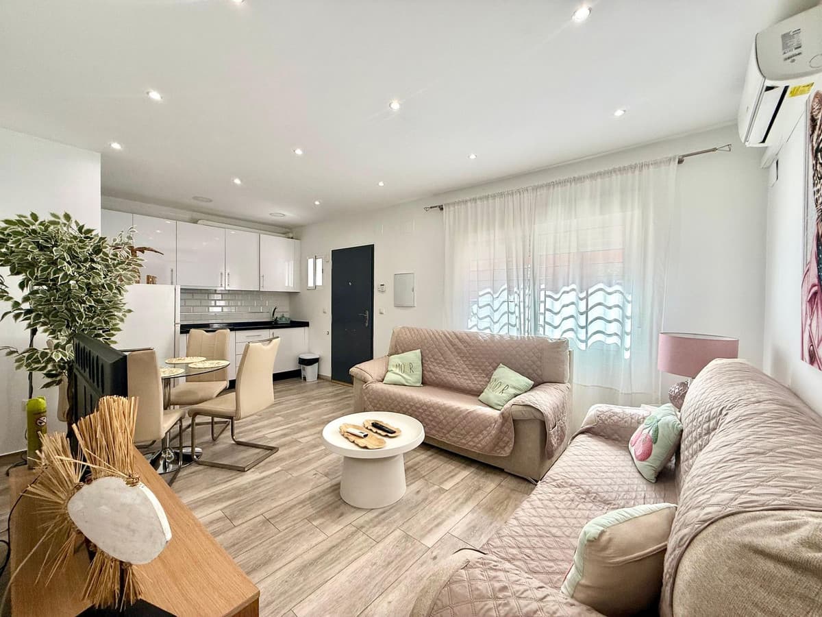 Ground Floor Apartment in Fuengirola — photo 1 of 10