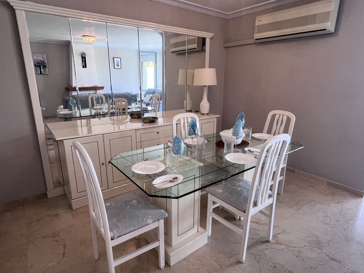 Townhouse in El Paraiso — photo 5 of 10