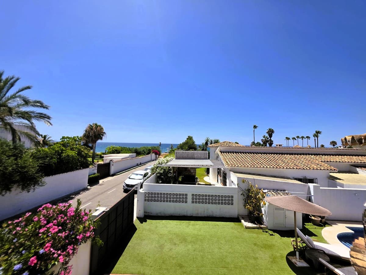 Detached Villa in Estepona — photo 10 of 10
