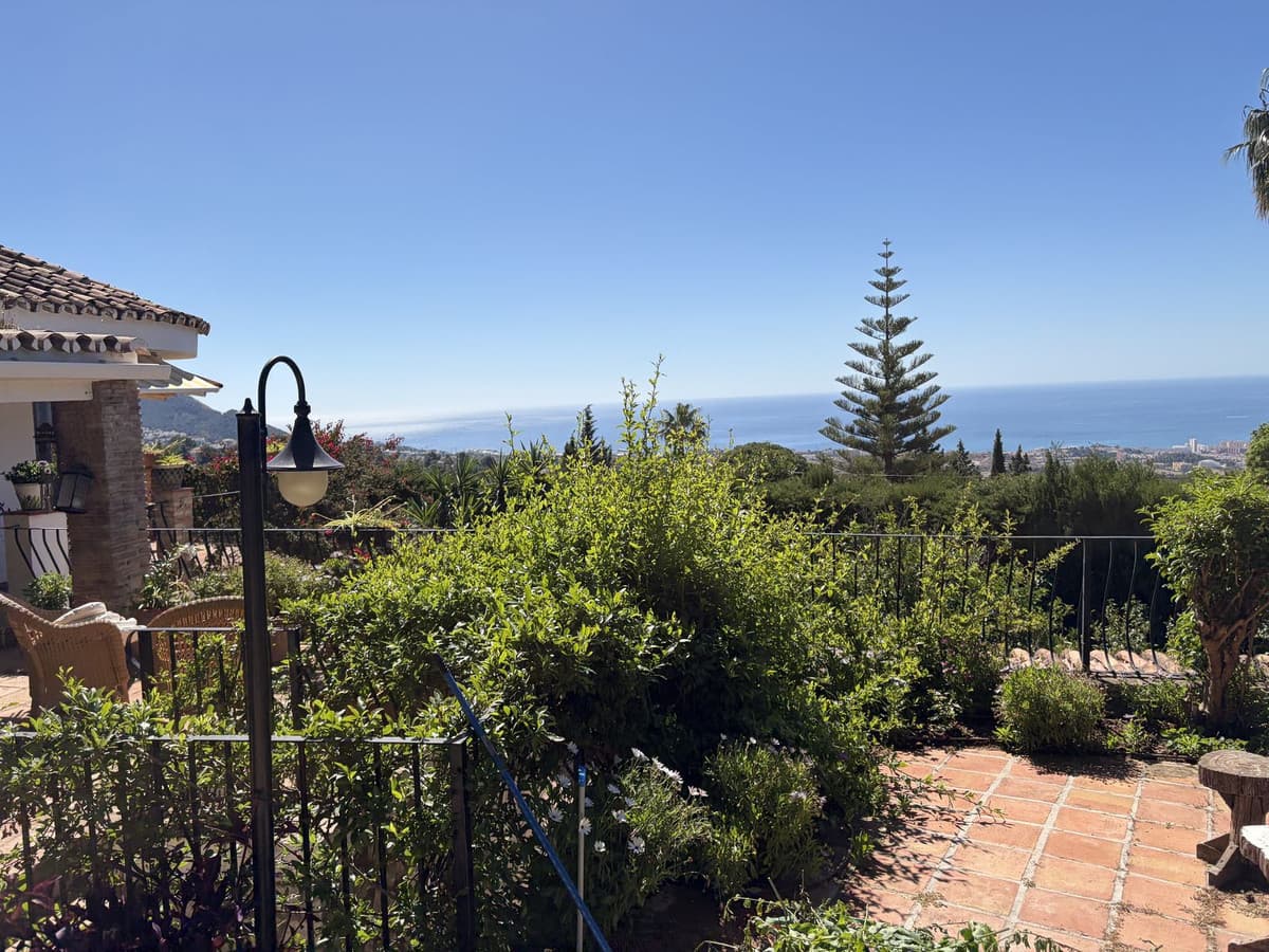Detached Villa in Mijas — photo 1 of 10