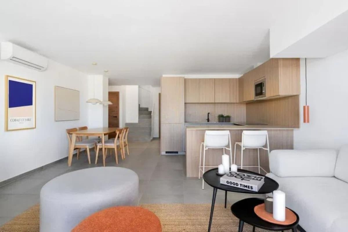 Duplex in Diana Park — photo 4 of 10
